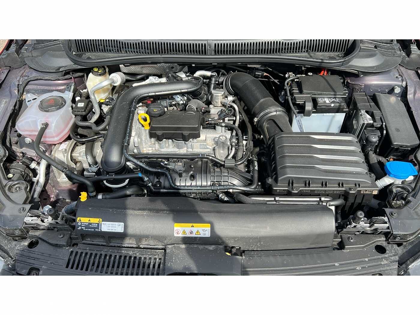 Volkswagen Polo R-Line 1.0 TSI 95PS 7-speed DSG 5 Door