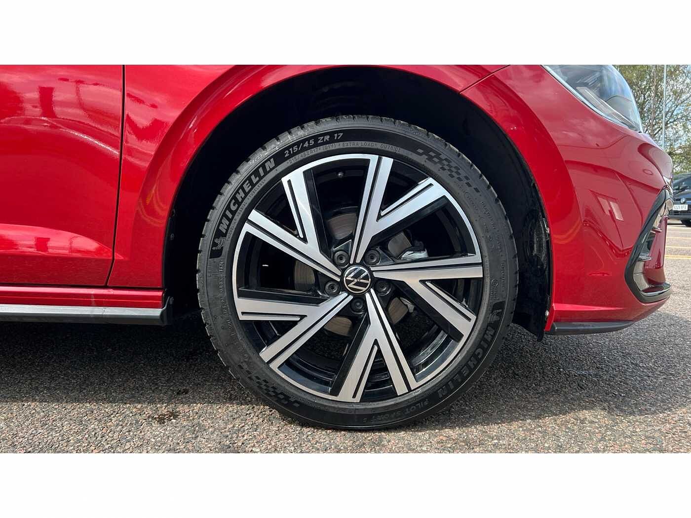 Volkswagen Polo R-Line 1.0 TSI 95PS 7-speed DSG 5 Door
