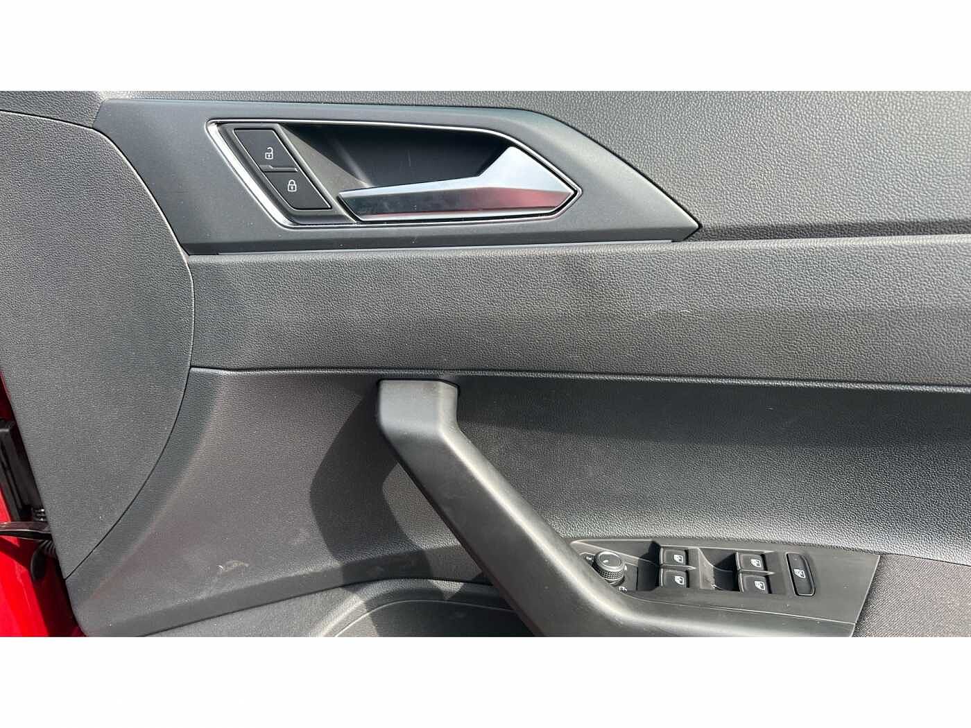 Volkswagen Polo R-Line 1.0 TSI 95PS 7-speed DSG 5 Door