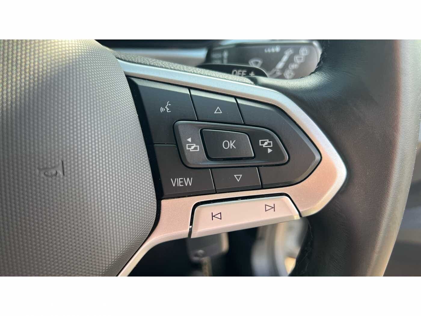 Volkswagen T-roc 1.5 TSI Life 5dr DSG