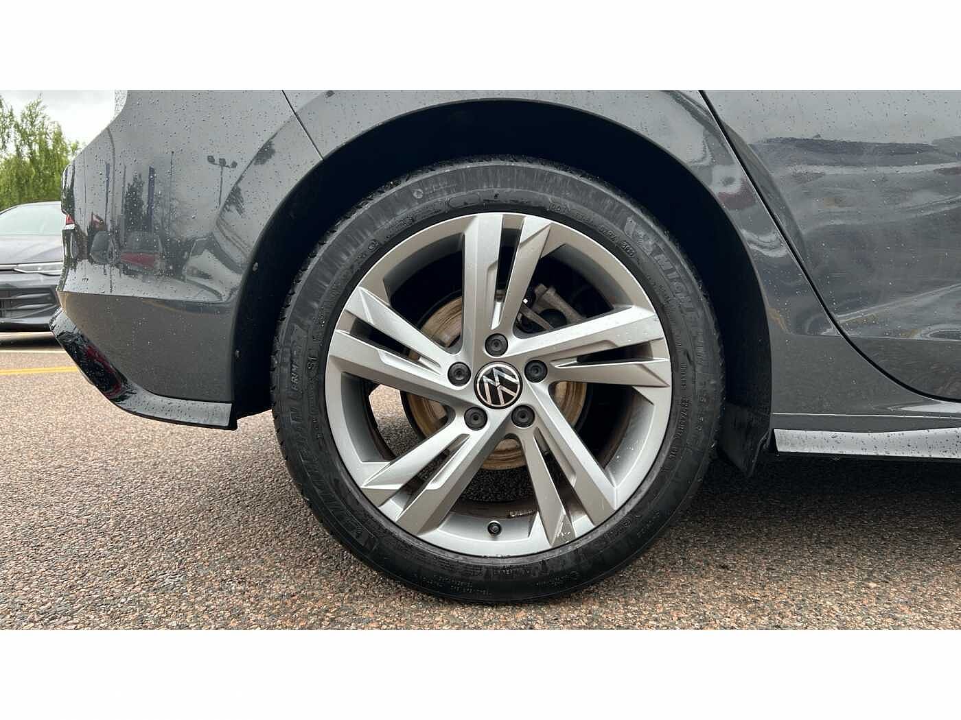 Volkswagen Golf 1.5 TSI 150 R-Line 5dr