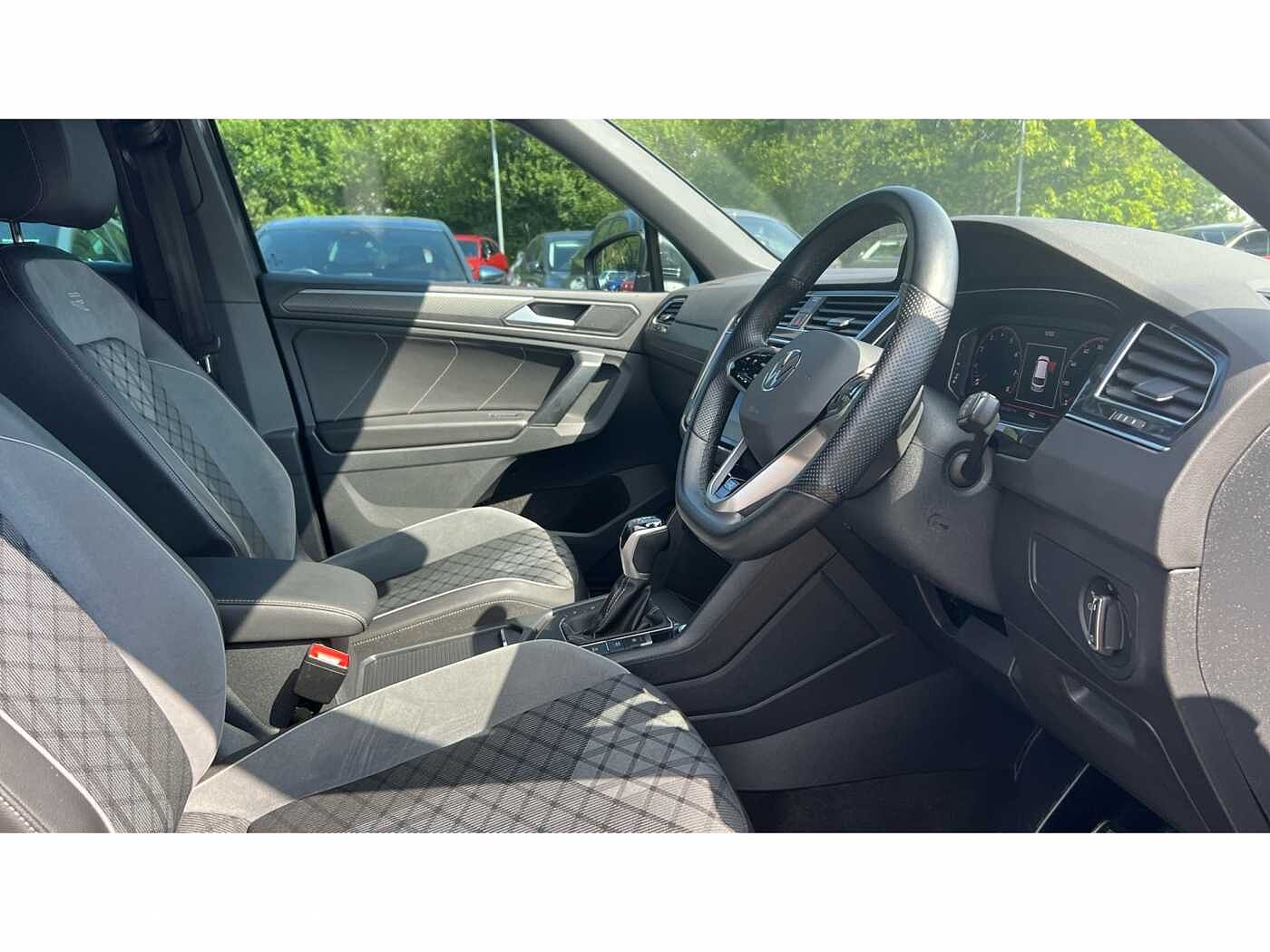 Volkswagen Tiguan 1.5 TSI (150ps) R-Line EVO DSG