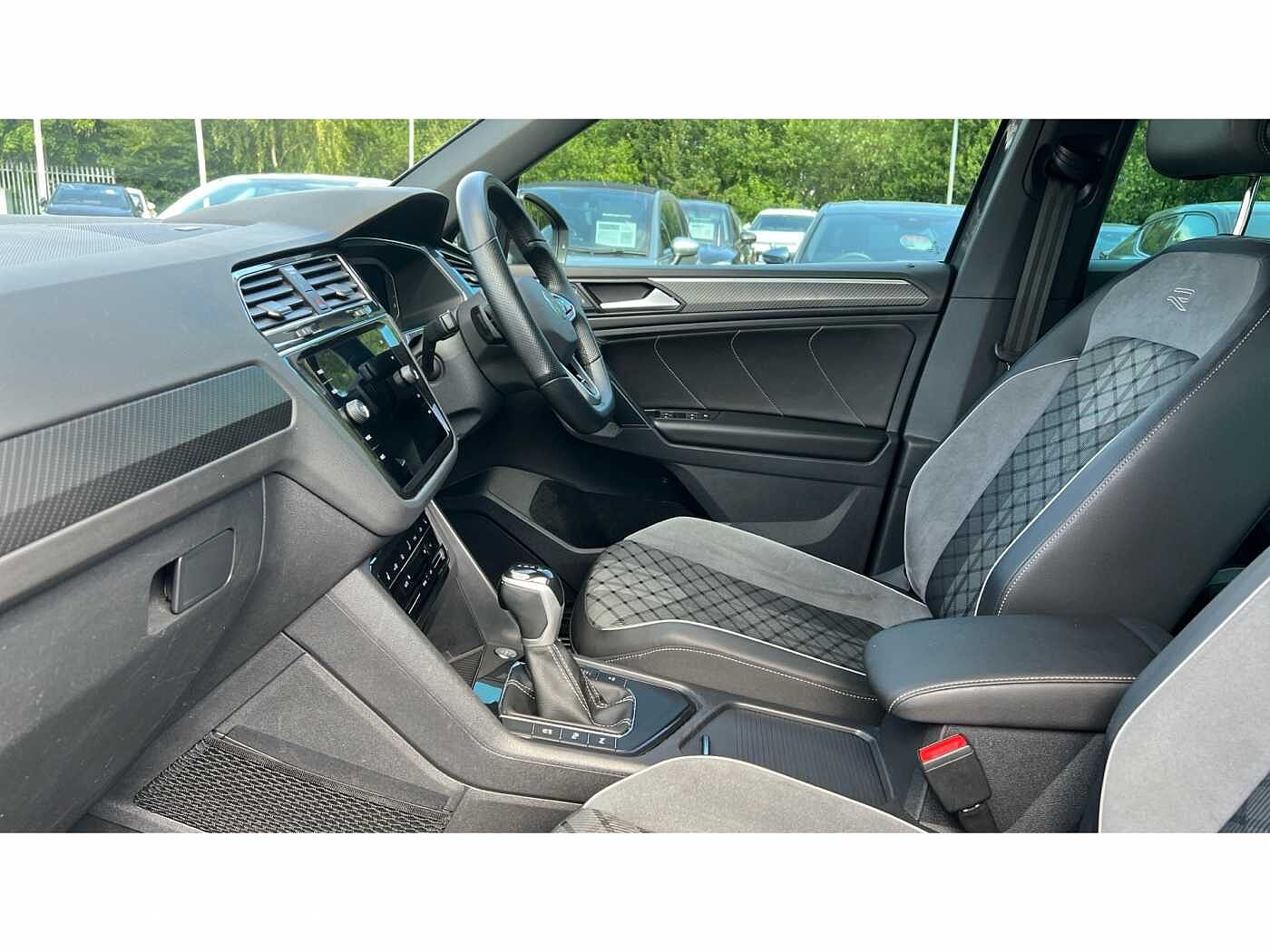 Volkswagen Tiguan 1.5 TSI (150ps) R-Line EVO DSG
