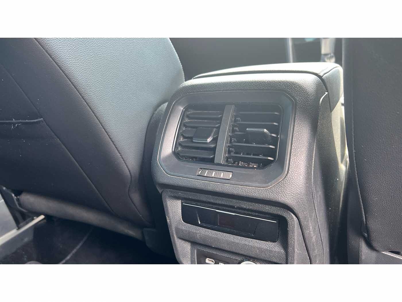 Volkswagen Tiguan 1.5 TSI (150ps) R-Line EVO DSG